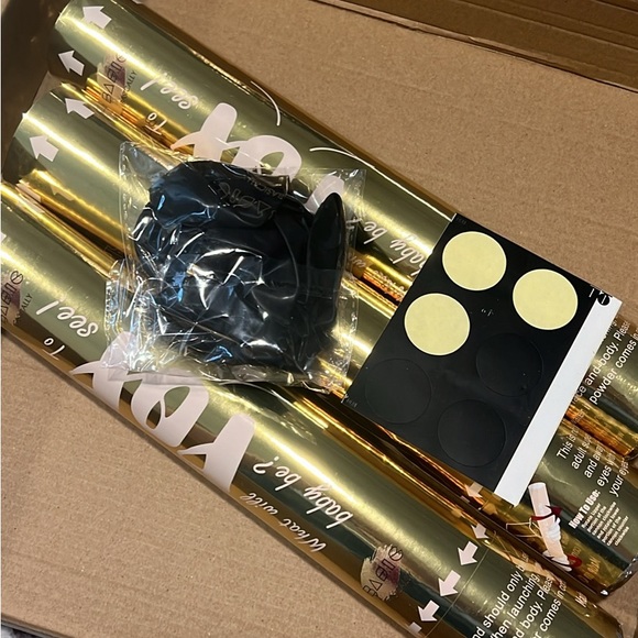 Gender Reveal Confetti Cannon, 3 Blue - Picture 2 of 6